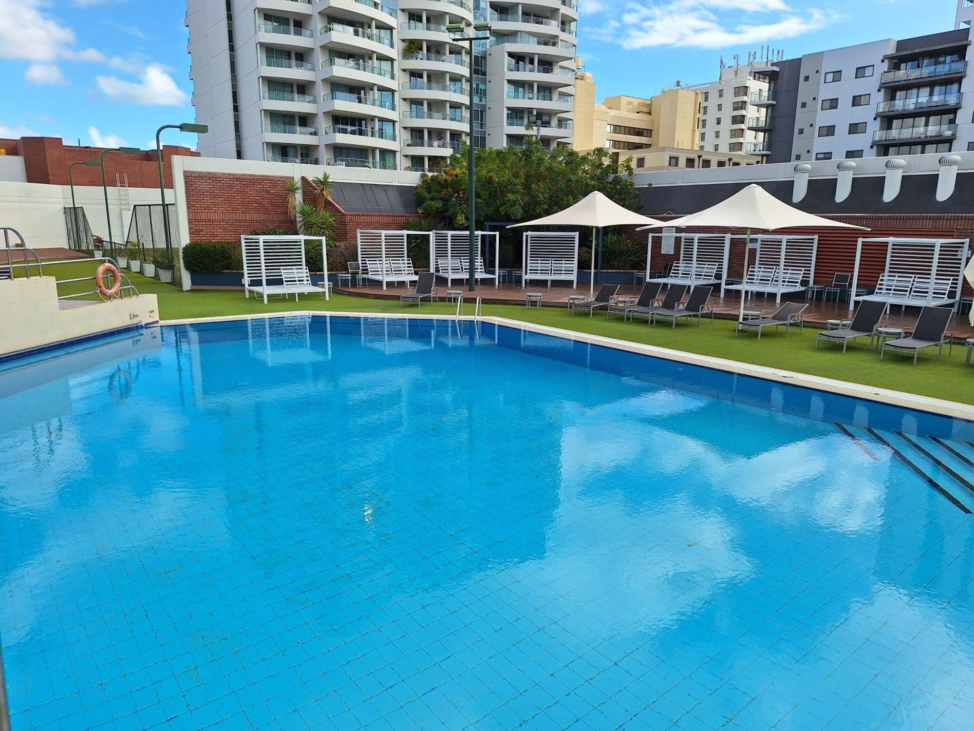 Residence On Langley Park — Photos 1